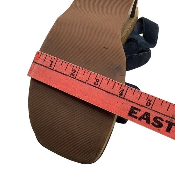 RIVERSTONE 90s does 70s Y2K Wooden Platform Cut-Out Wedge Sandals Embellished - Picture 9 of 9